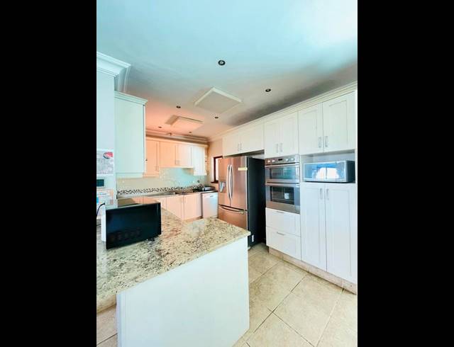 5 BEDROOM HOUSE FOR SALE IN UMBILO